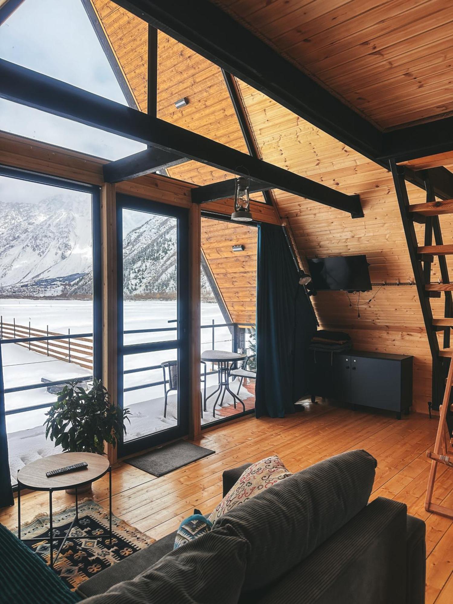 Villa Wildwood Kazbegi Exterior foto
