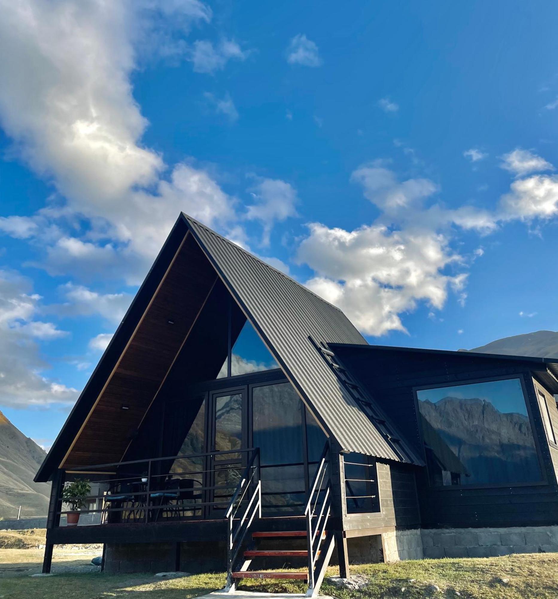 Villa Wildwood Kazbegi Exterior foto