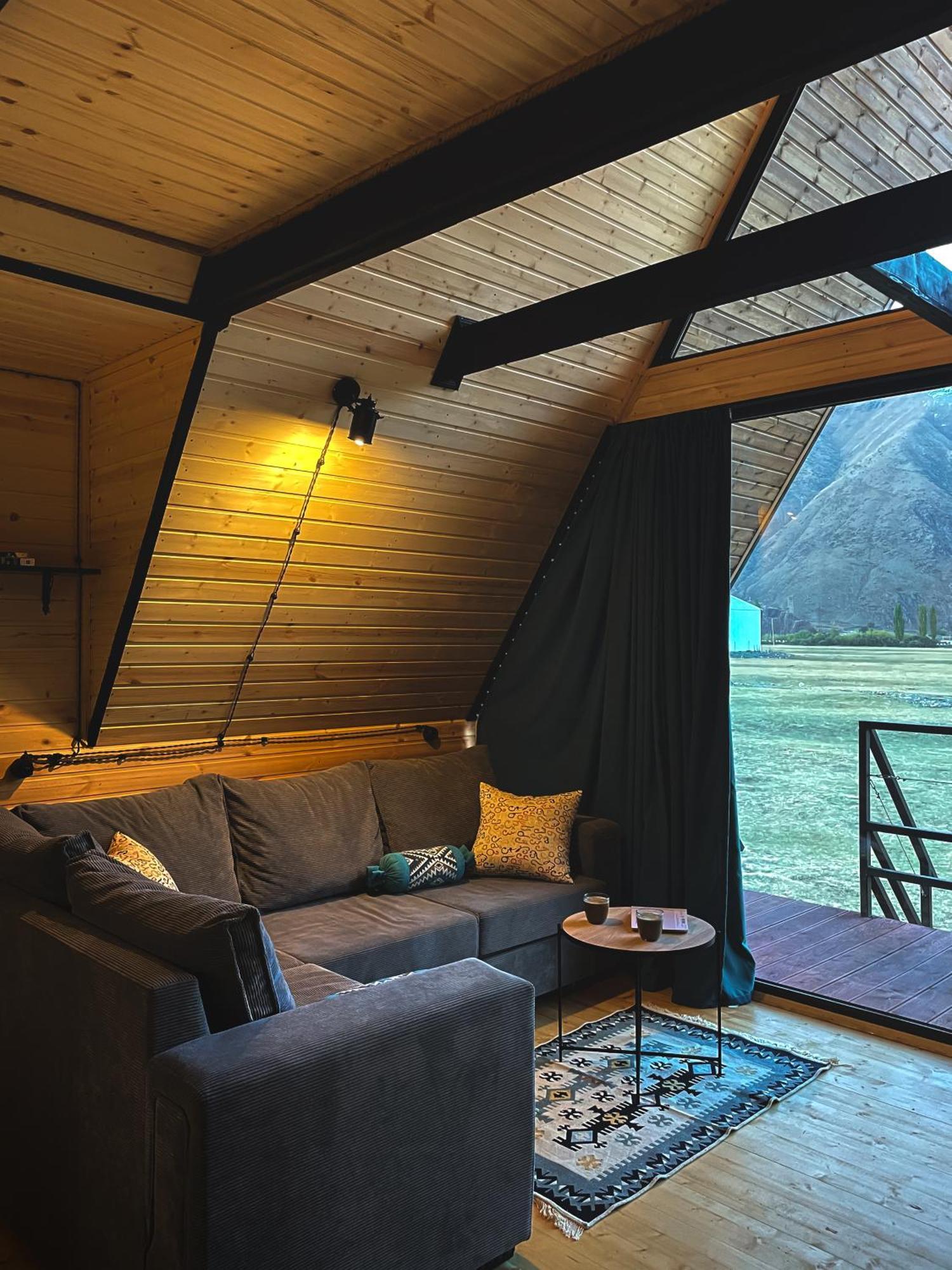 Villa Wildwood Kazbegi Exterior foto